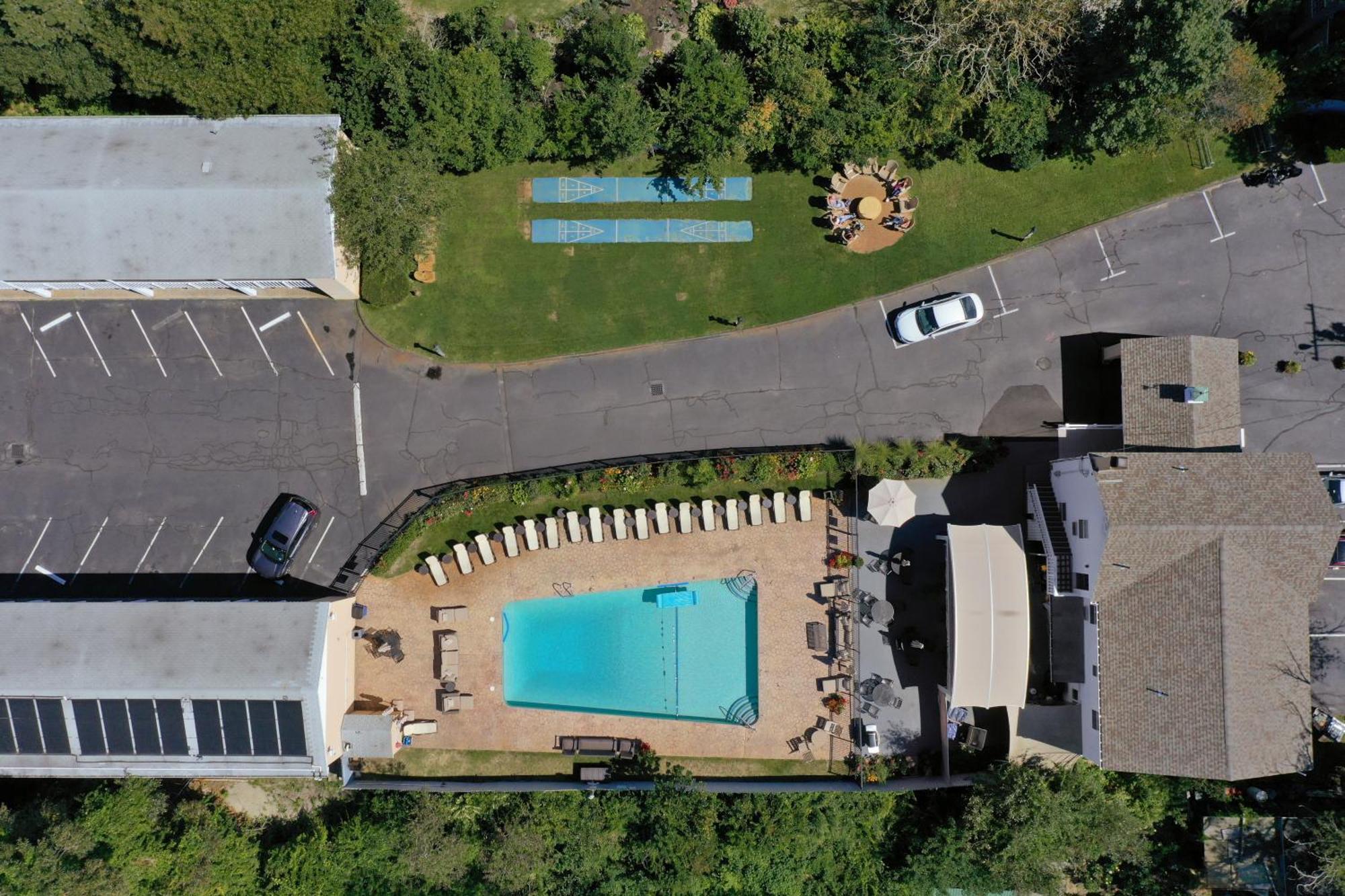Cape Colony Inn Провинстаун Екстериор снимка